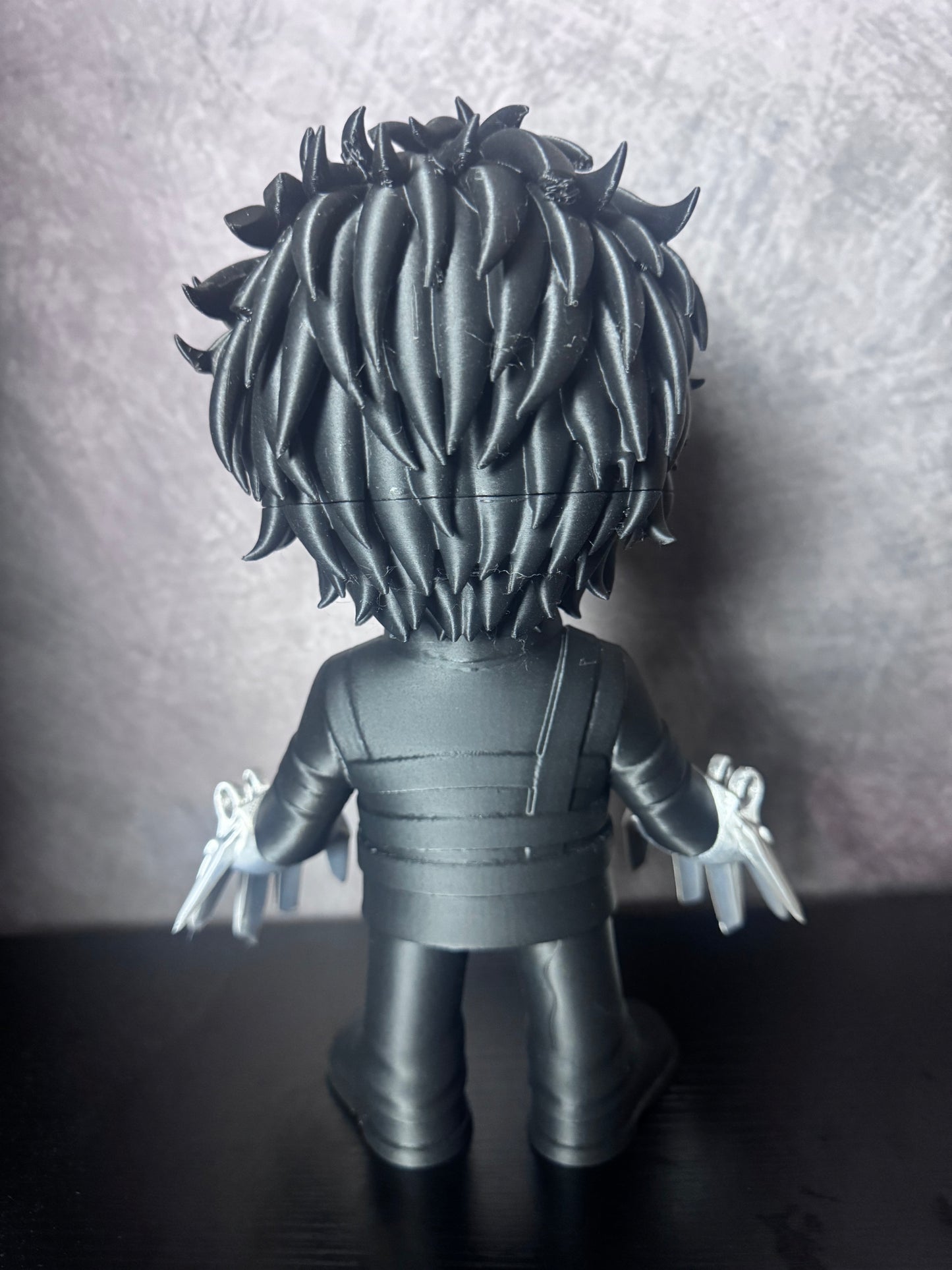 Edward Scissorhands model– 31cm Tall | Collectible