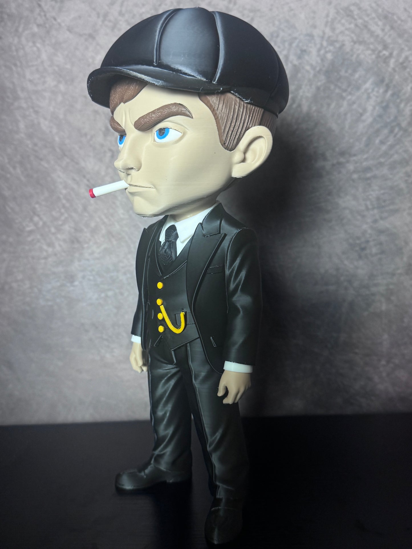 Tommy Shelby model – 32cm Tall | 3D Printed Collectible Display Statue