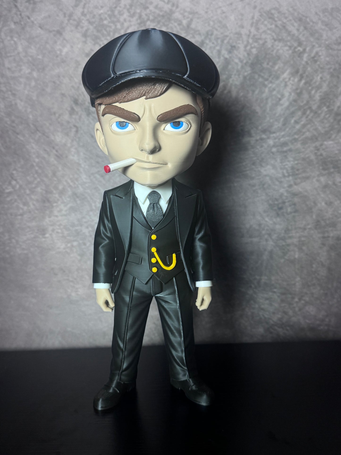 Tommy Shelby model – 32cm Tall | 3D Printed Collectible Display Statue