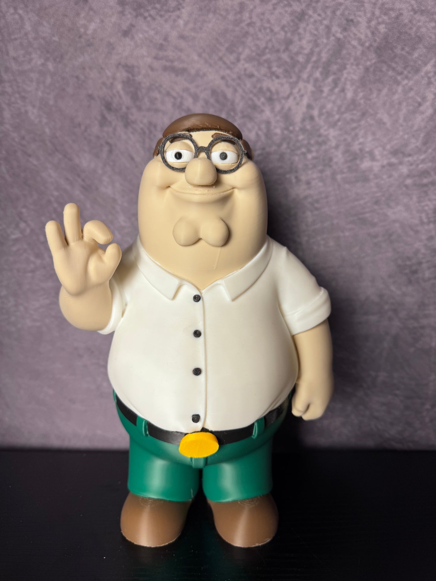 Peter Griffin Collector Figure – Large 27cm Display Model