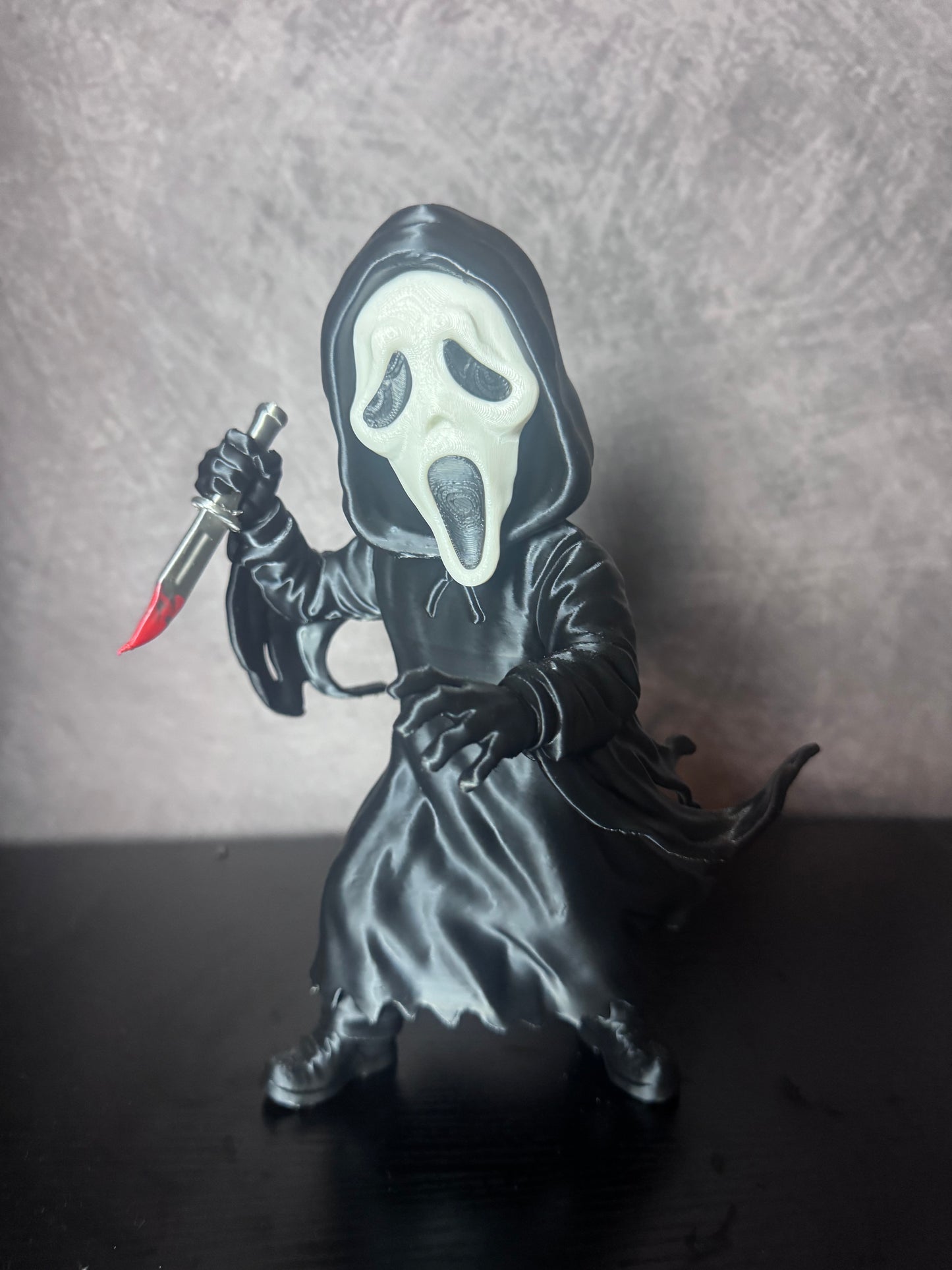 Ghost Face Horror Figure – 25cm Tall | 3D Printed Collectible Display Statue